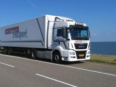 Schutter Transport vrachtwagen op locatie